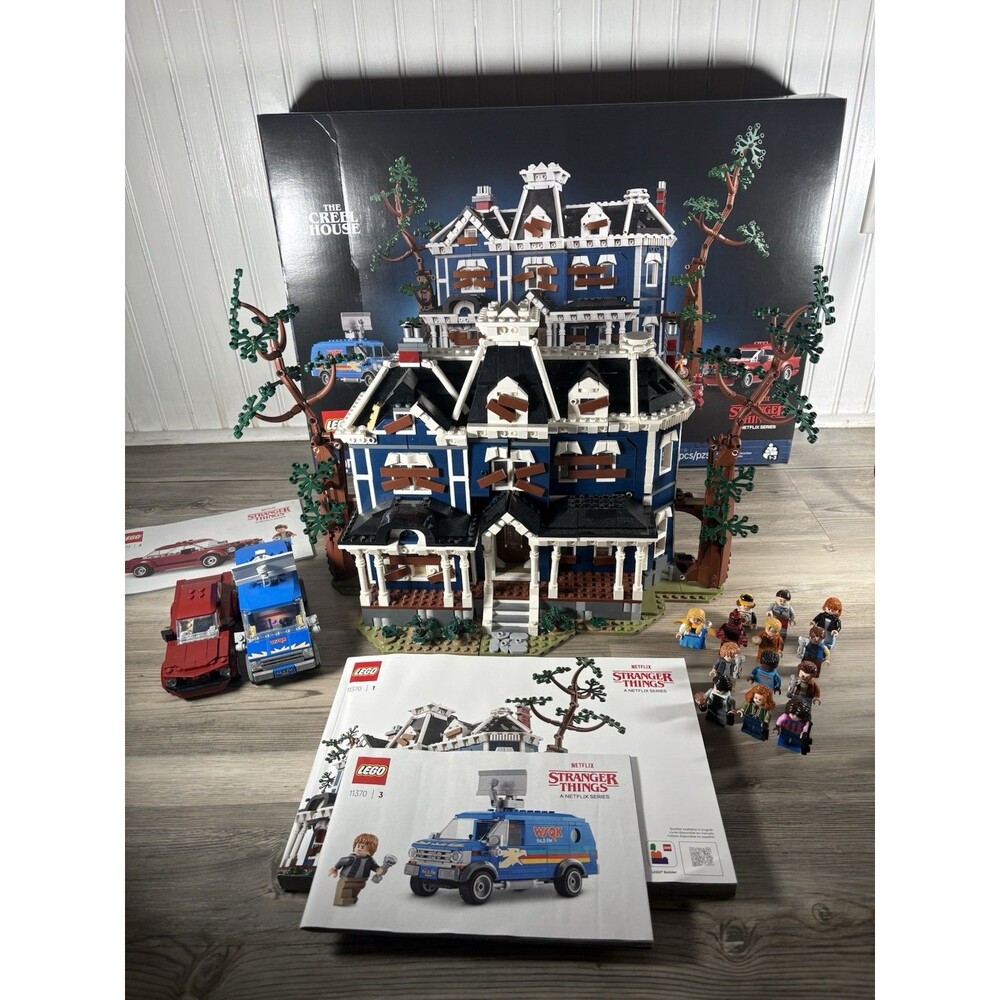 LEGO Stranger Things Assembled Creel House 100% Complete With Box - 11370 - Used